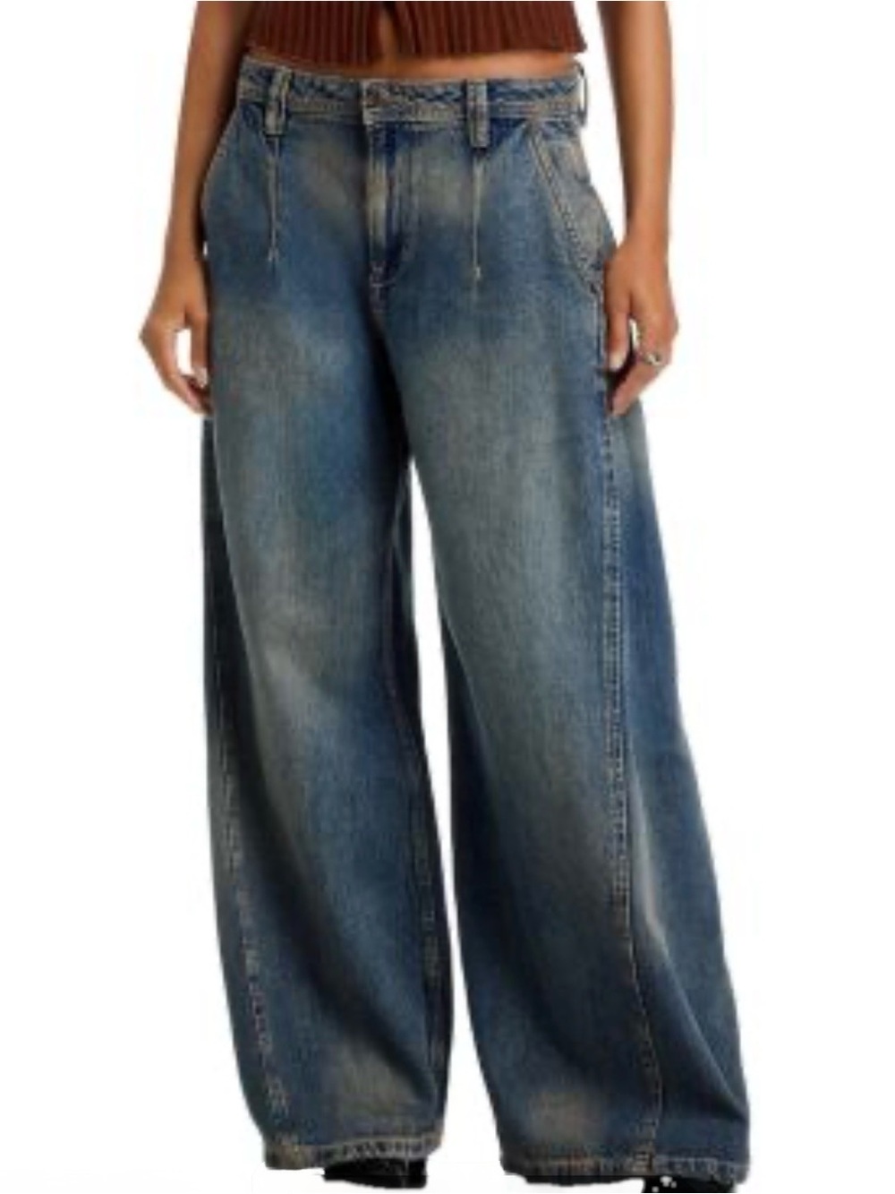 BCBGeneration Kyra Wide Leg Pleated Jeans Light Wash Denim High Rise Size 3/26